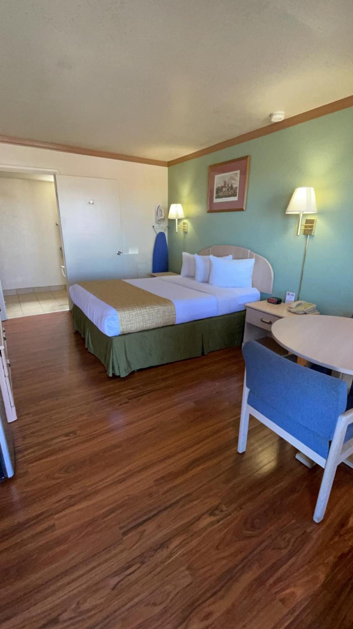 Travelodge By Wyndham Holbrook Zewnętrze zdjęcie